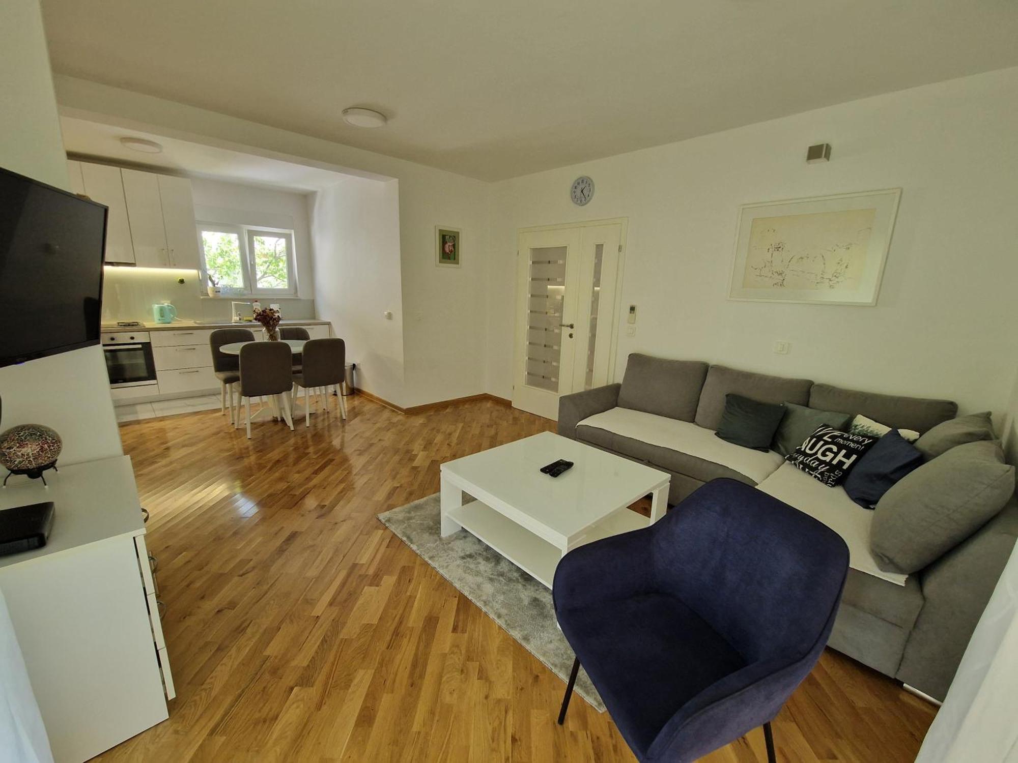 Villa Tamara With Garden And River View - Free Private Parking - Garage موستار المظهر الخارجي الصورة