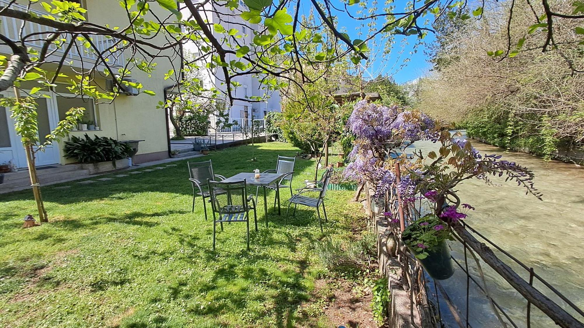 Villa Tamara With Garden And River View - Free Private Parking - Garage موستار المظهر الخارجي الصورة